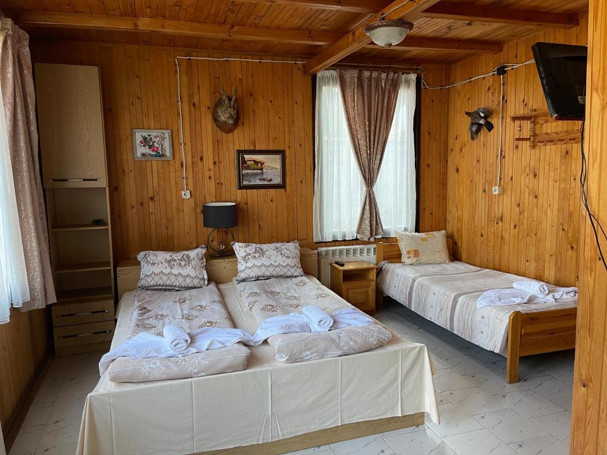Вила Мерджан Sarnitsa Exterior photo